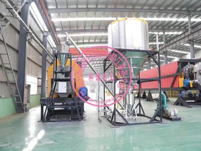 Silicon negative electrode coated electric roller furnace